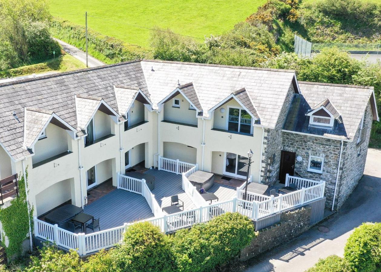 Gilfach Holiday Park Henfynyw Upper Bagian luar foto