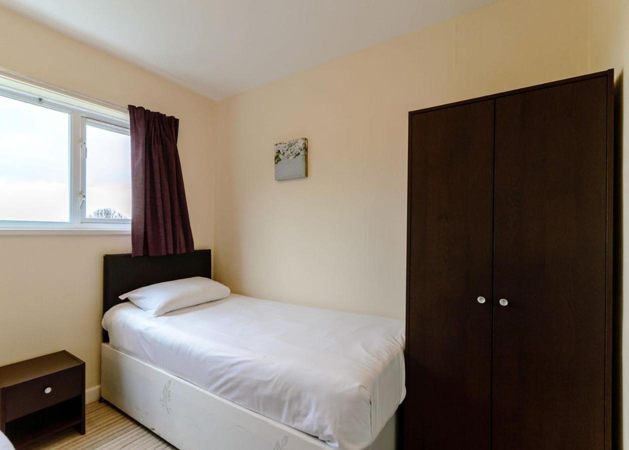 Gilfach Holiday Park Henfynyw Upper Bagian luar foto