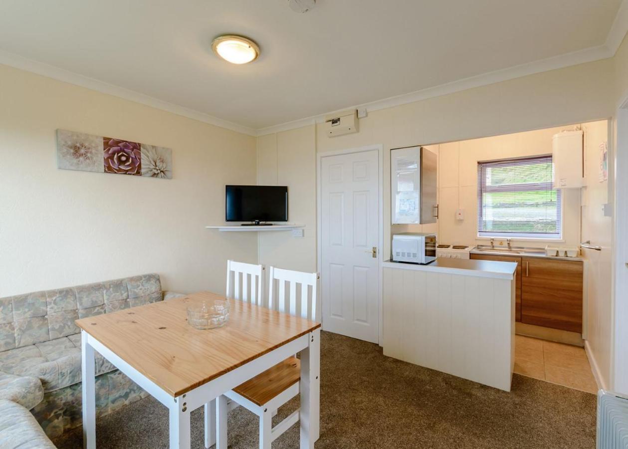 Gilfach Holiday Park Henfynyw Upper Bagian luar foto