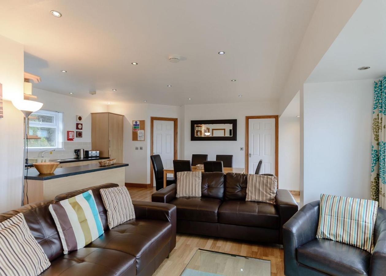 Gilfach Holiday Park Henfynyw Upper Bagian luar foto